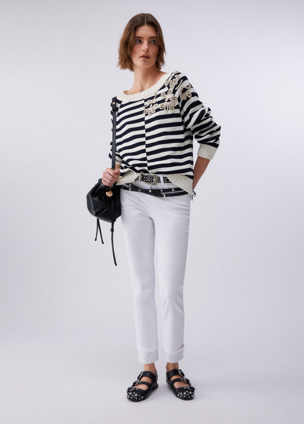 UA6006T25941111124-white