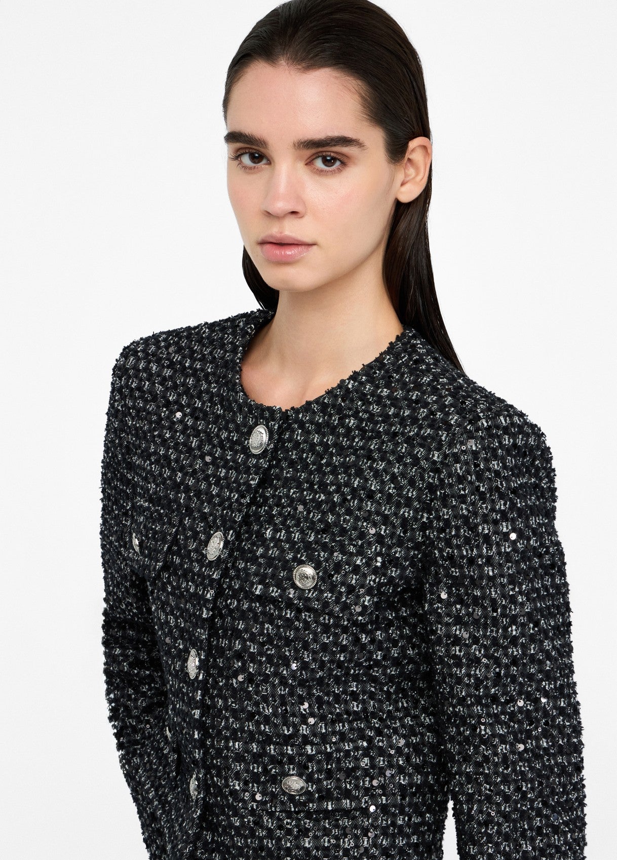 UF5142D02672222238-black