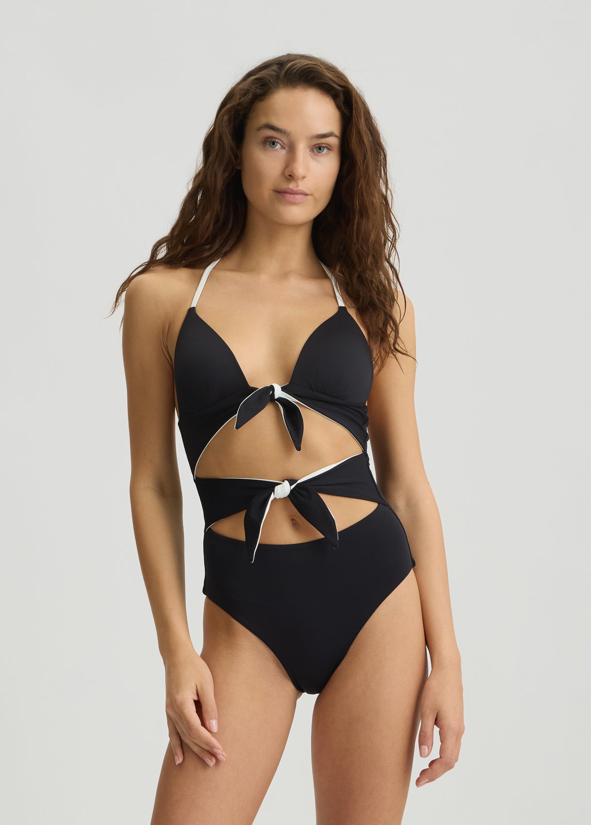 VA5006J6447090962B-black