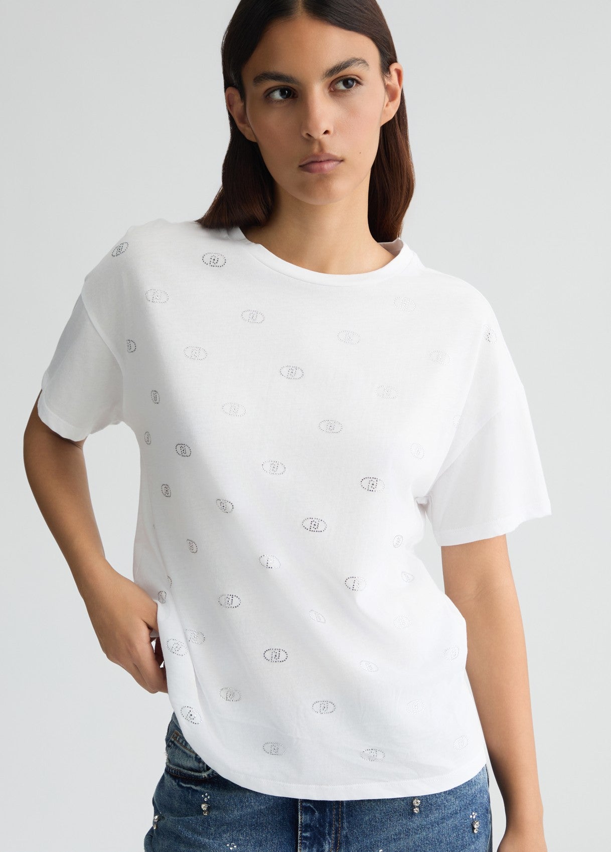 WA5147JS923M9497S-white monogram