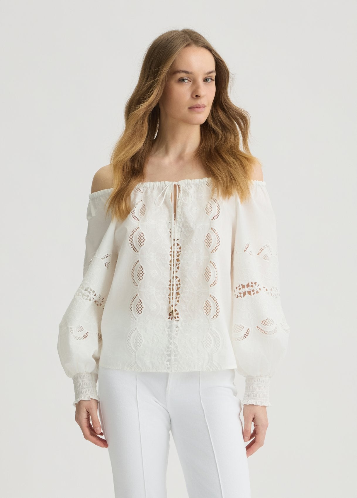 WA5257T48532030438-white