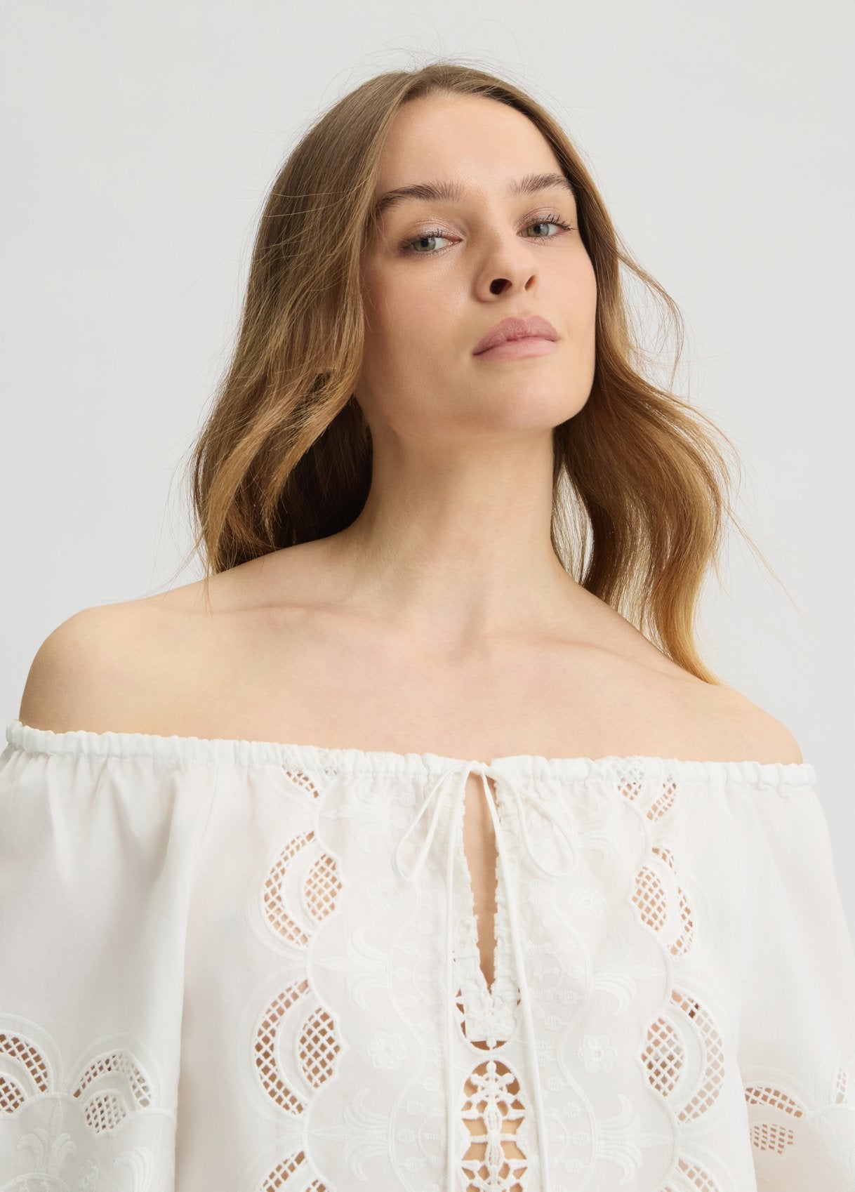 WA5257T48532030438-white