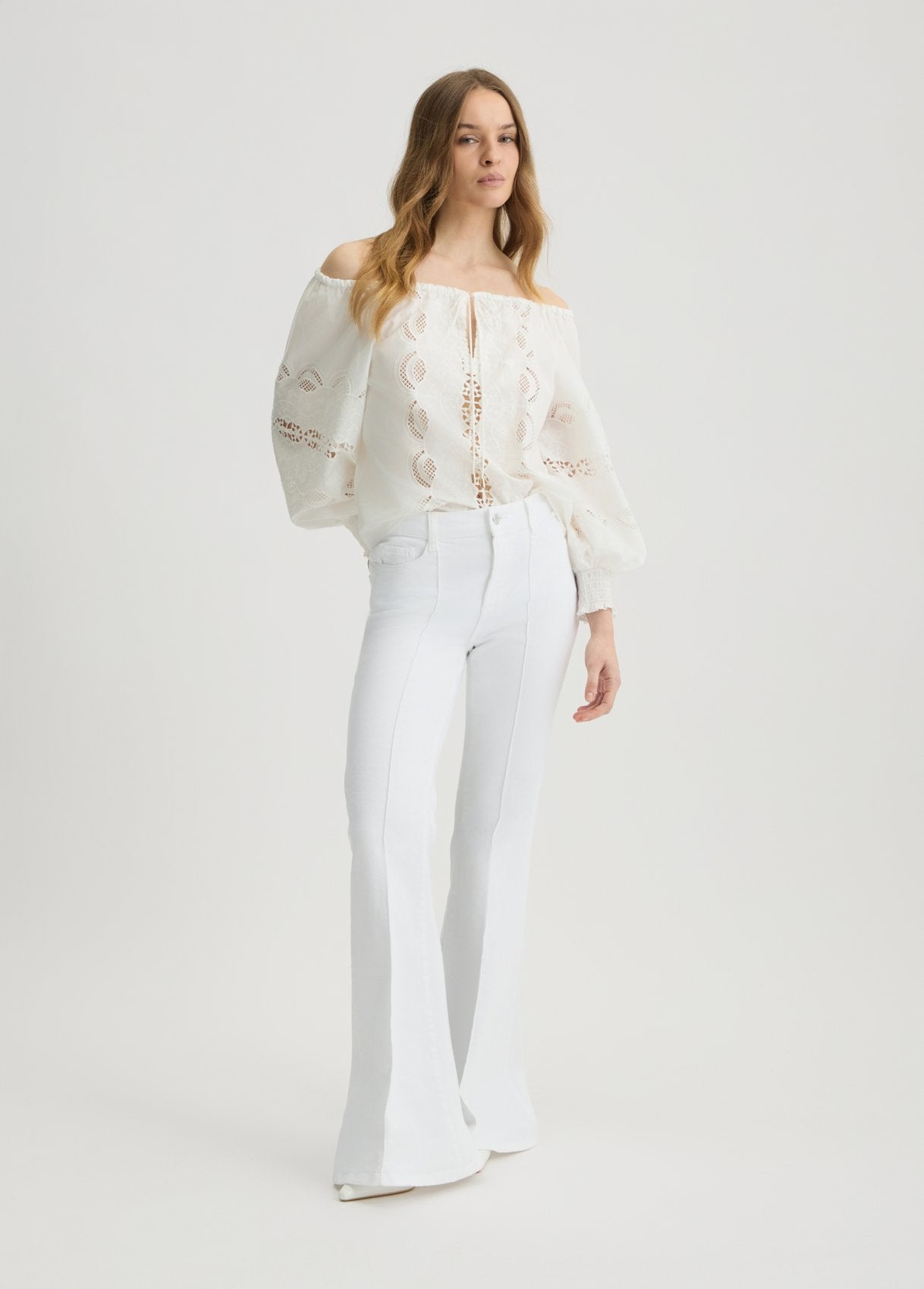 WA5257T48532030438-white