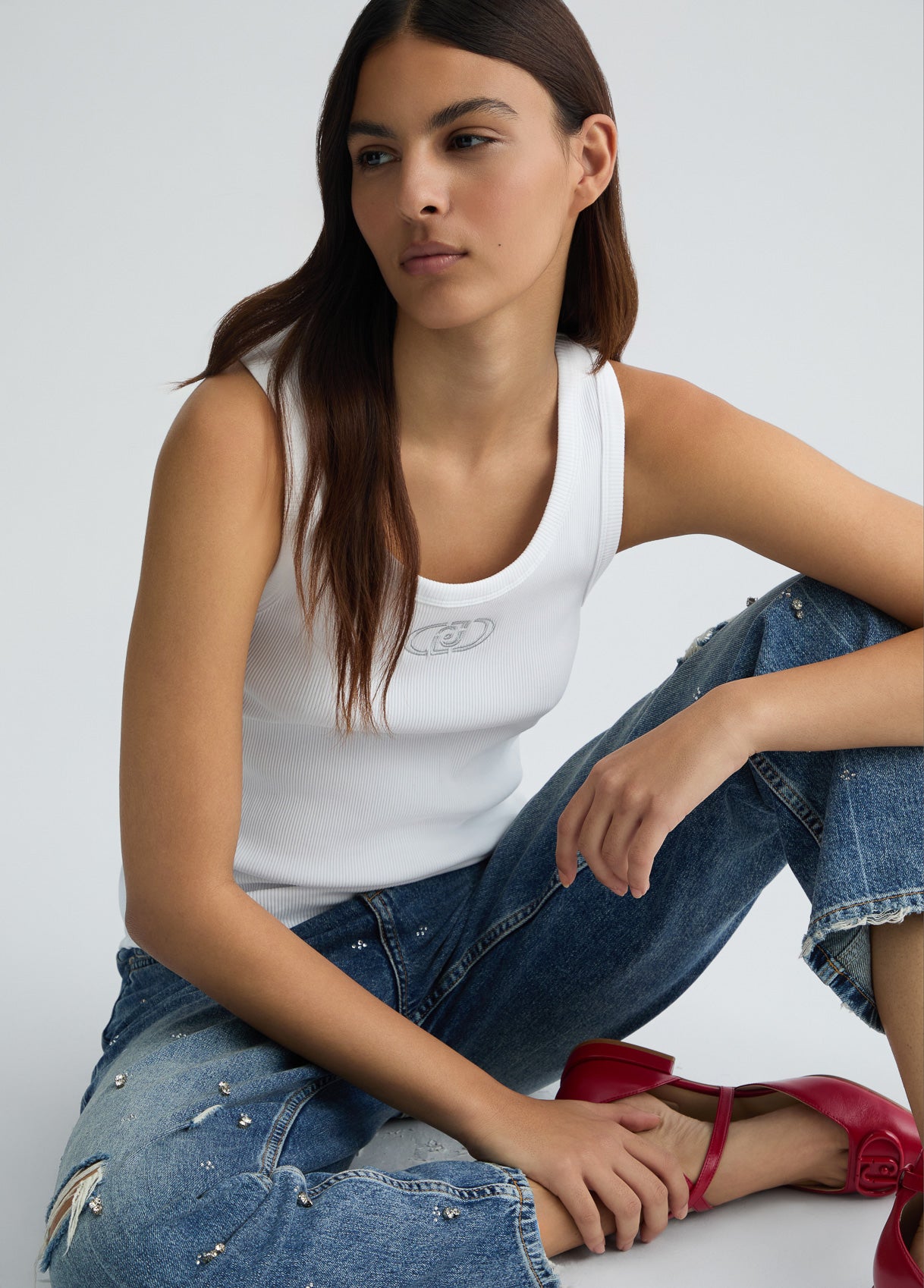 WA5367J029511110XS-White