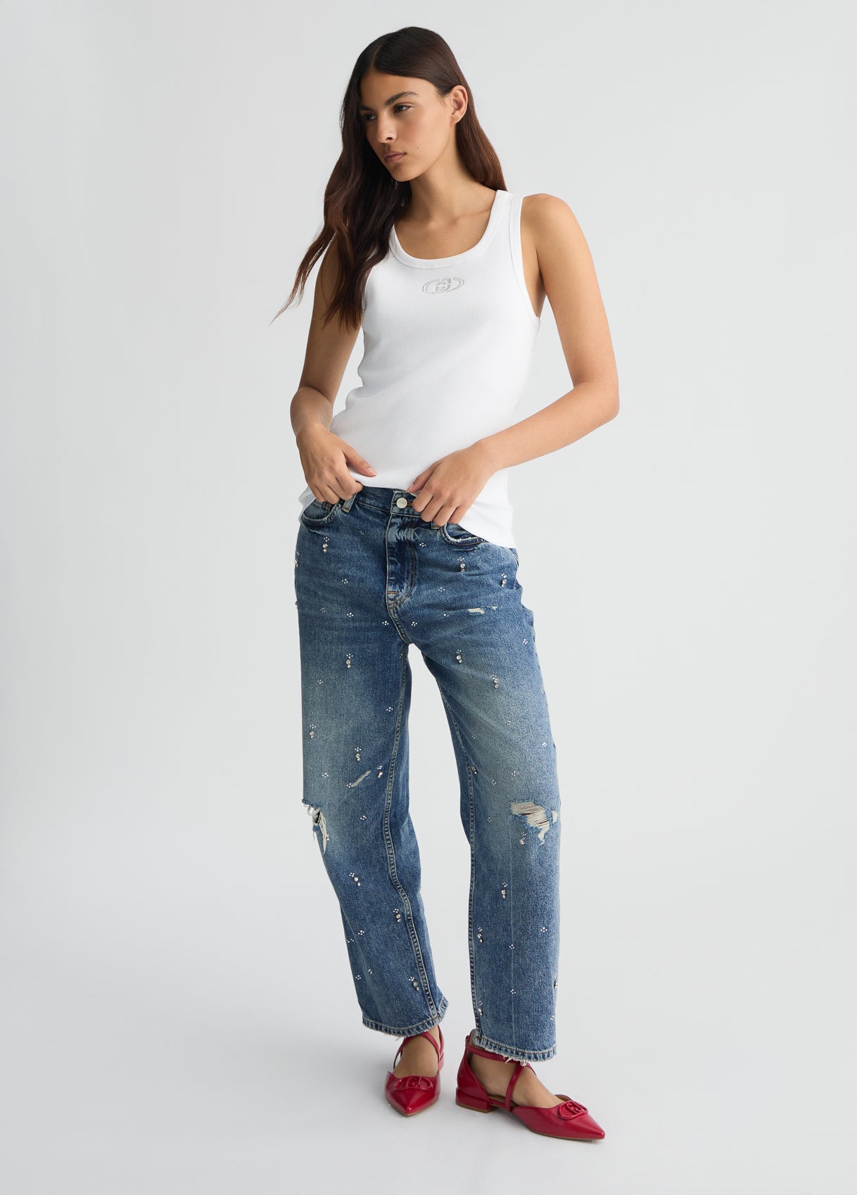 WA5367J029511110XS-White
