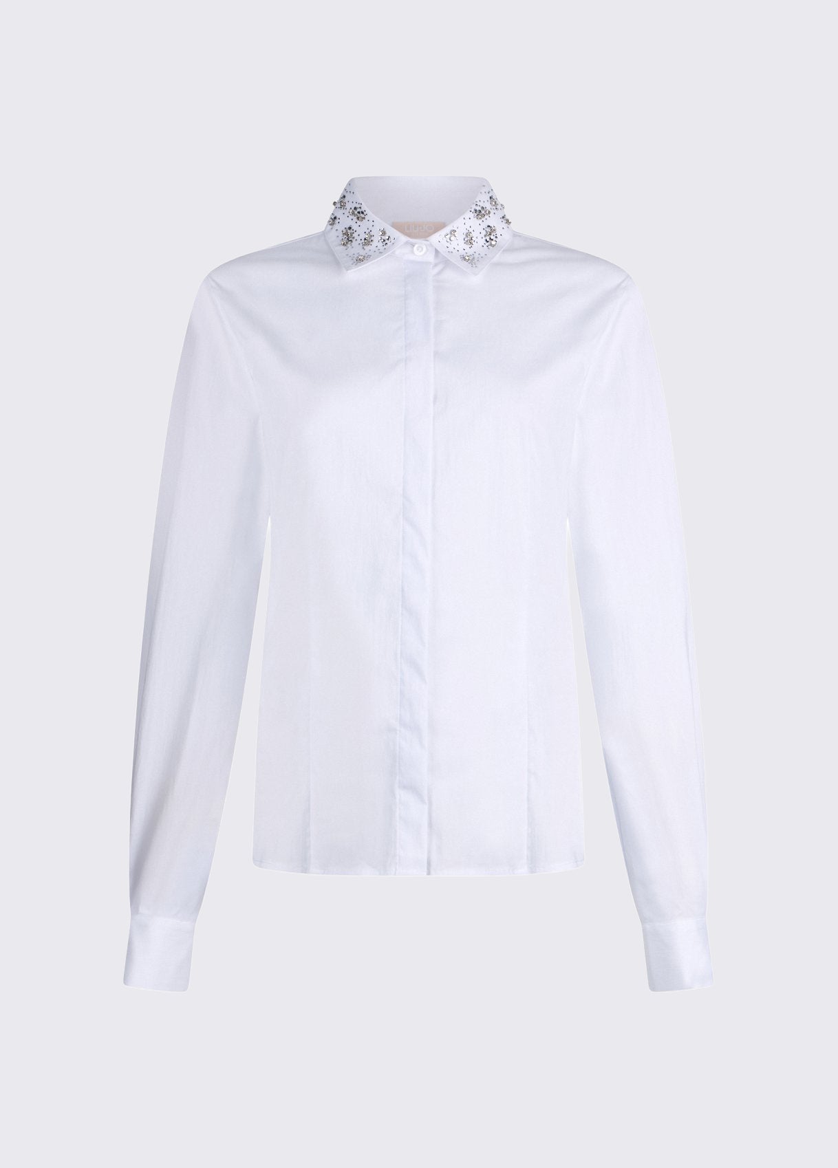 WA6111T039A1111138-white