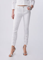 WA6260T367AP925524-white
