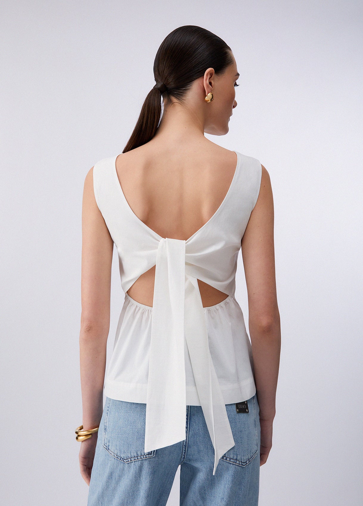 WA6468MS55N10701XS-white wool