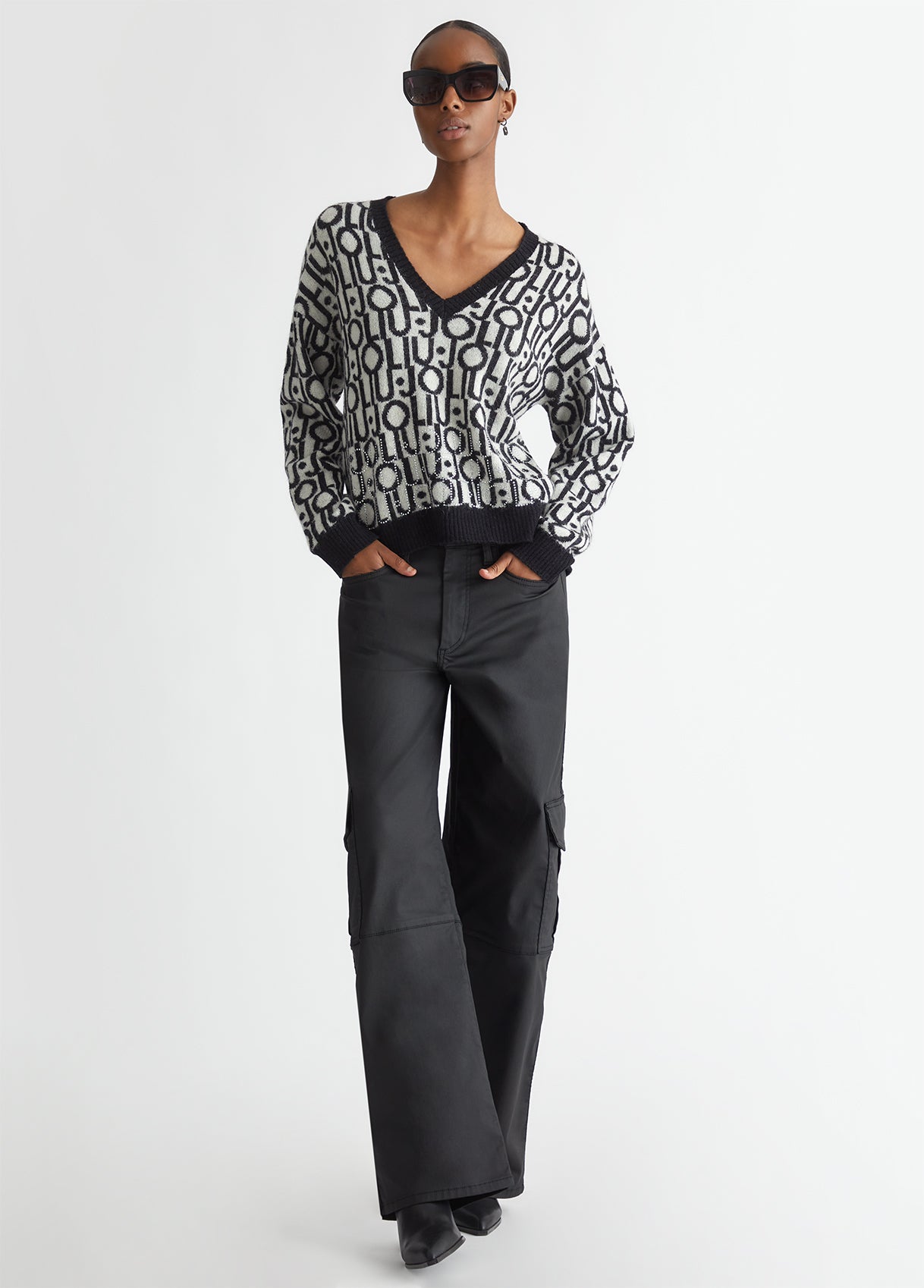 WF4355E08602222224-black