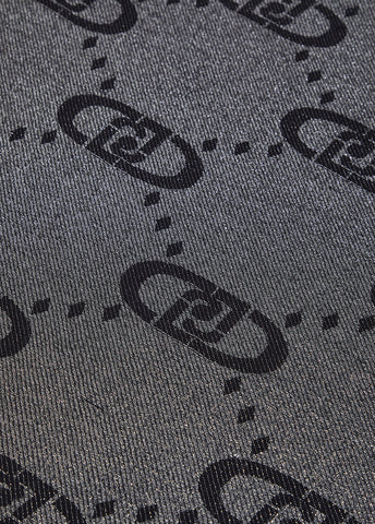 2A5011T030022222T.U.-black