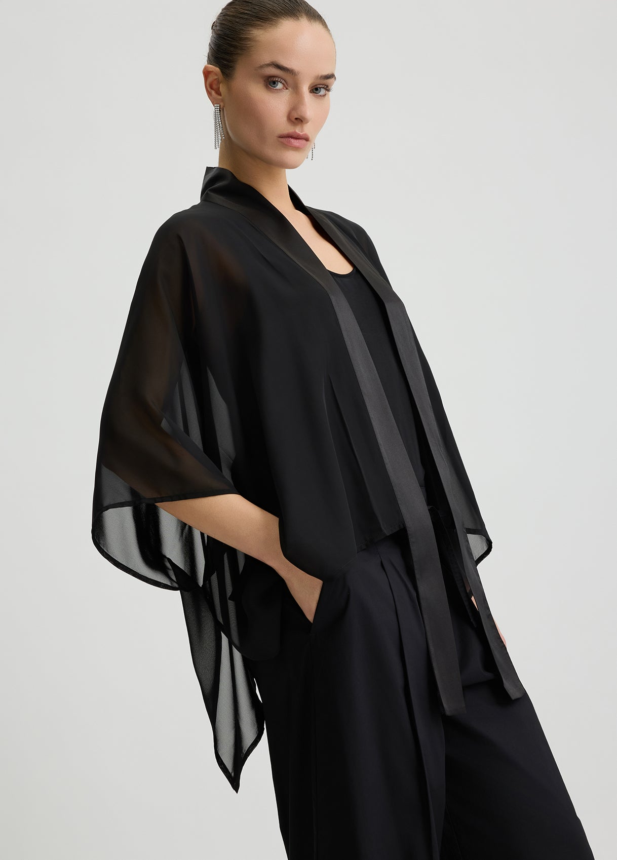 2A5018T030022222T.U.-black