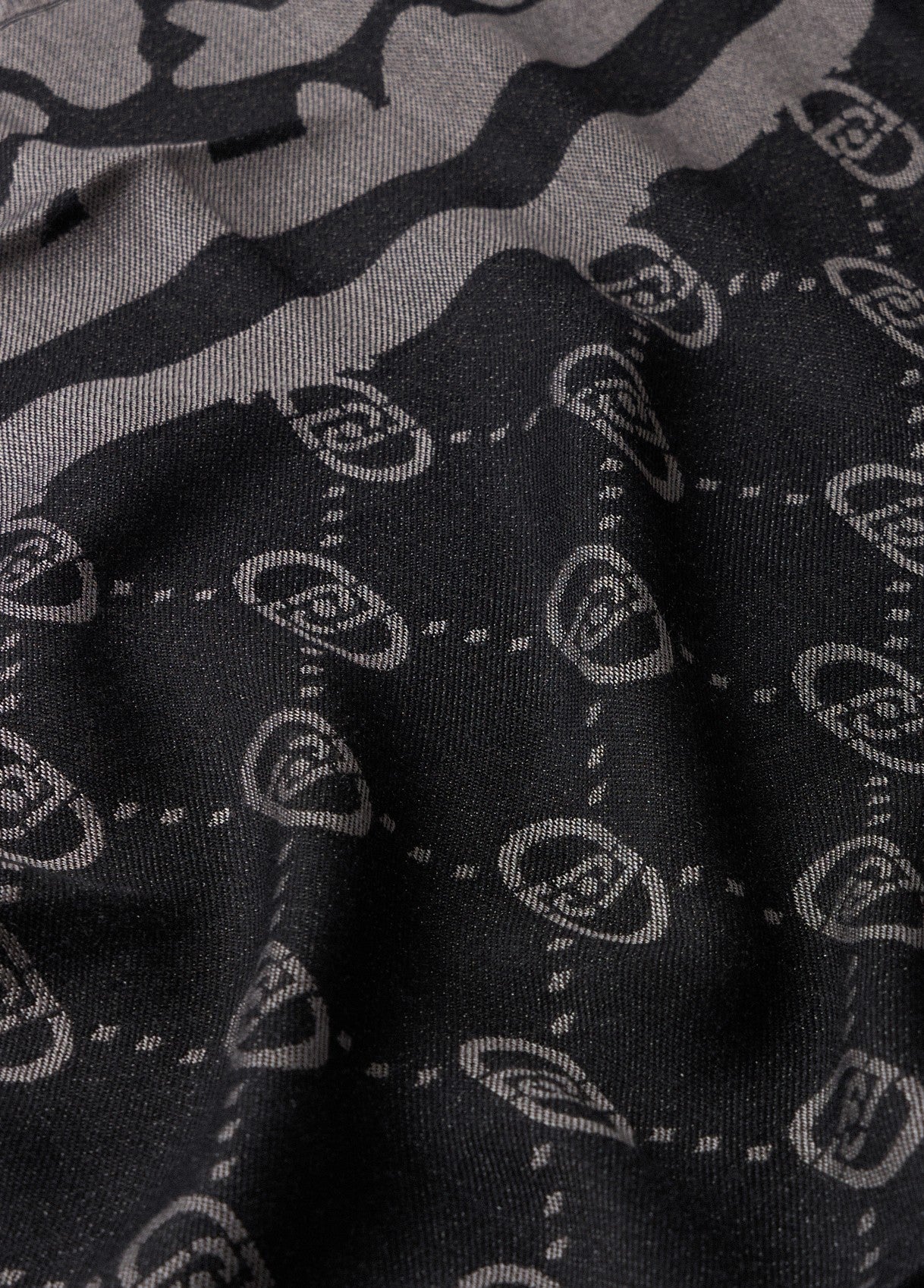 2F5040T030022222T.U.-black