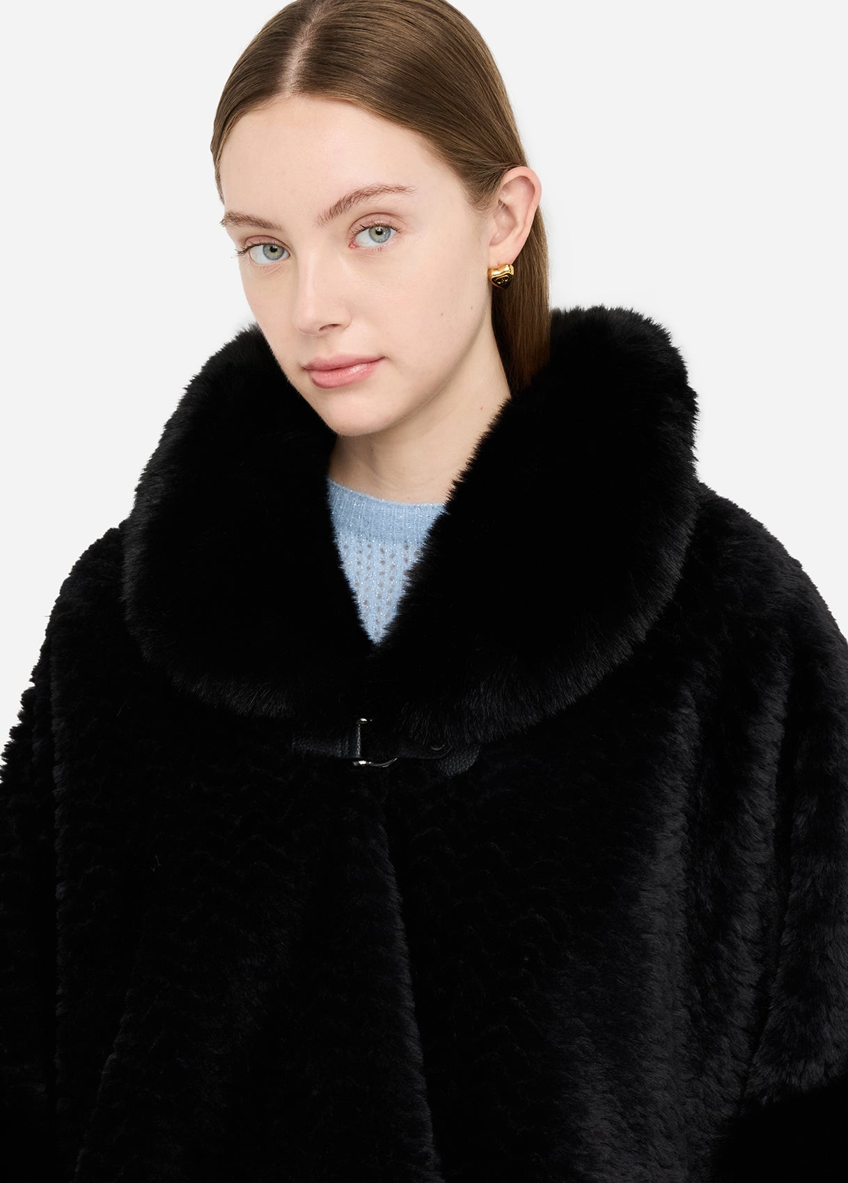 2F5051T030022222T.U.-black
