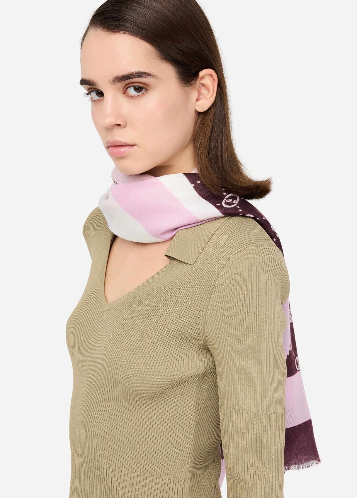 2F5072T030043204T.U.-lilac