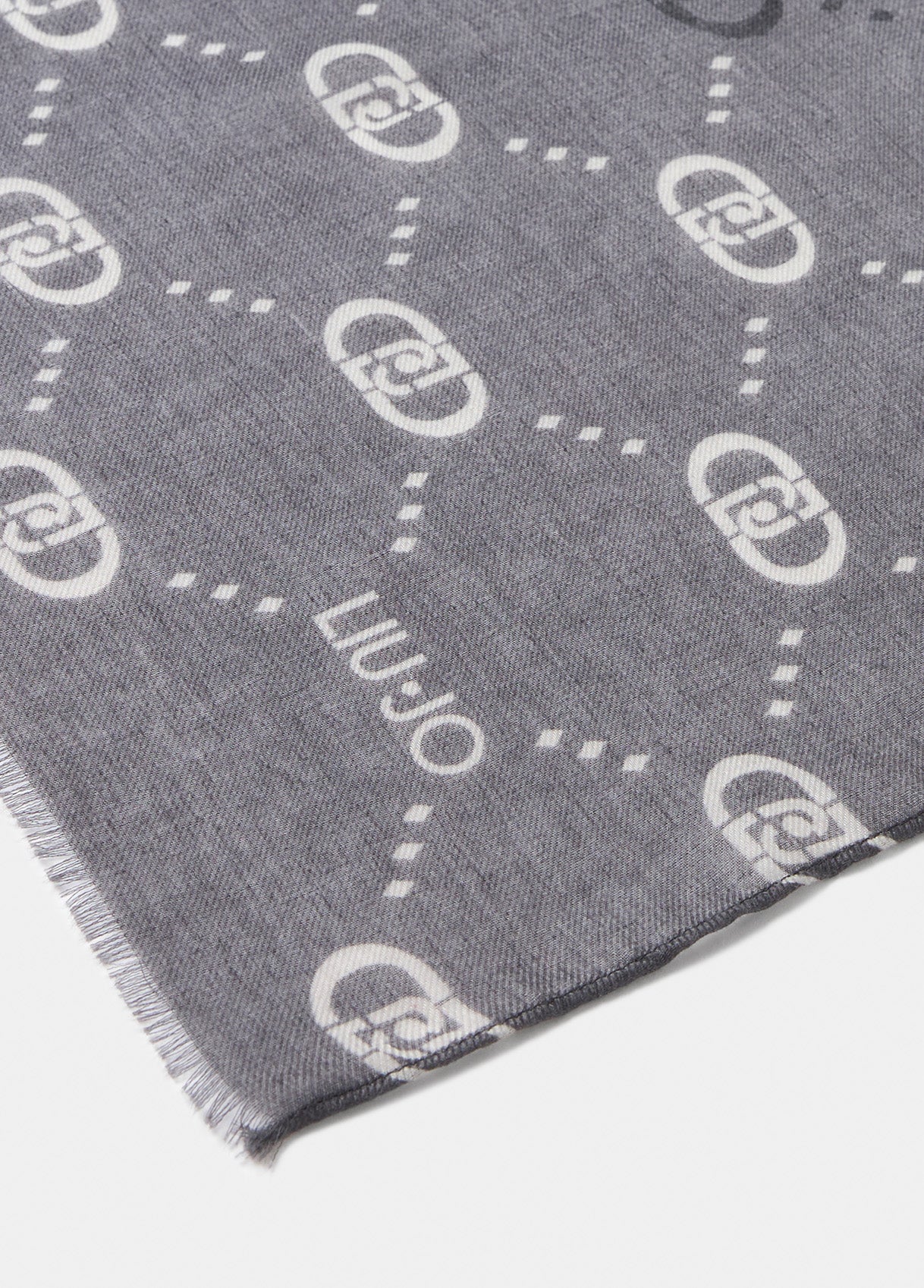 2F5080T030022222T.U.-black