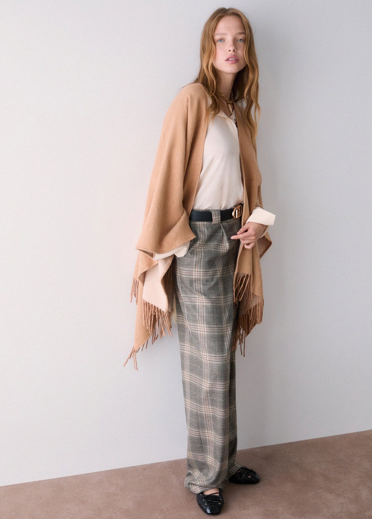 2F6042T275100070T.U.-camel