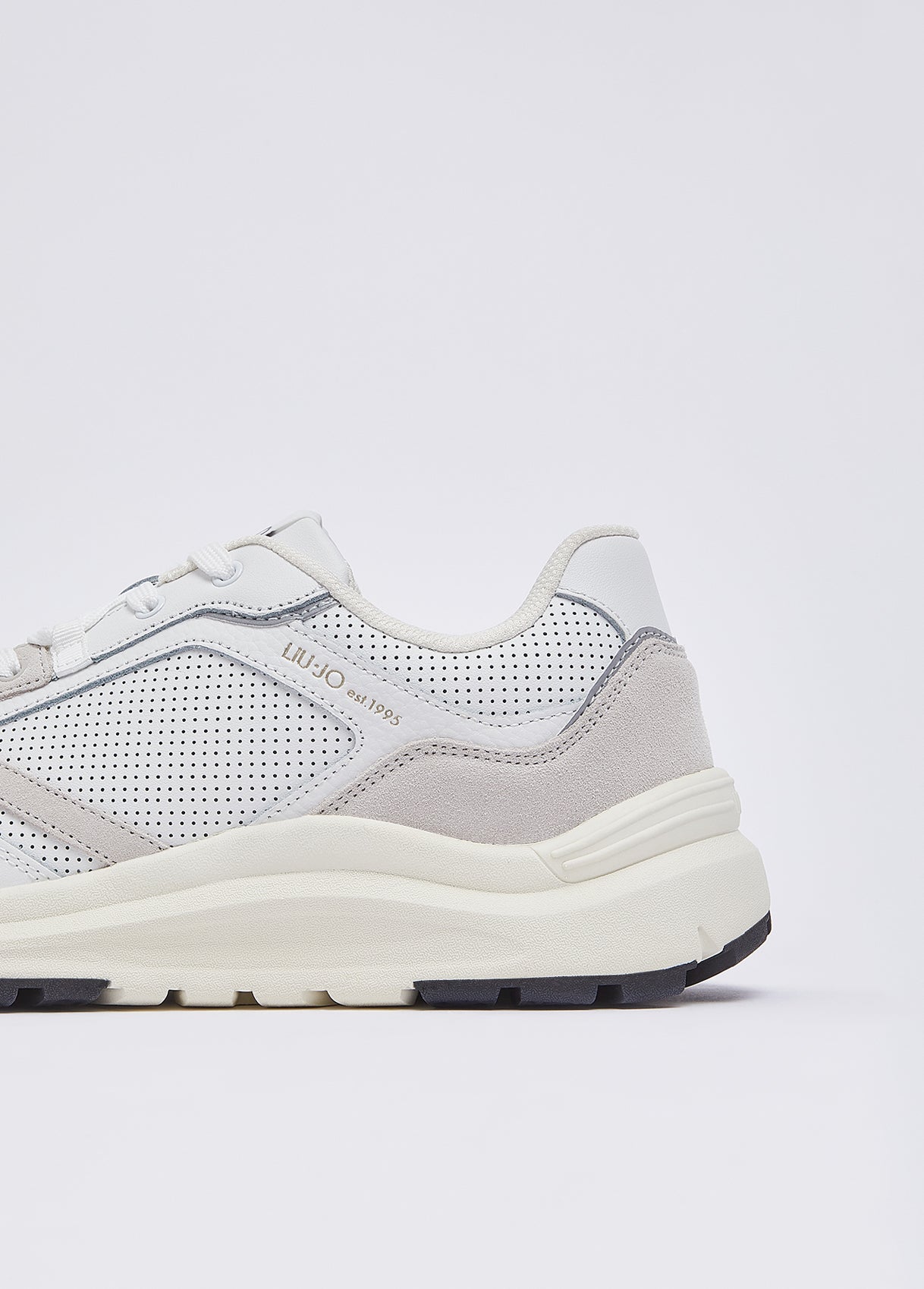 7B6007PX8740111138-black and grey