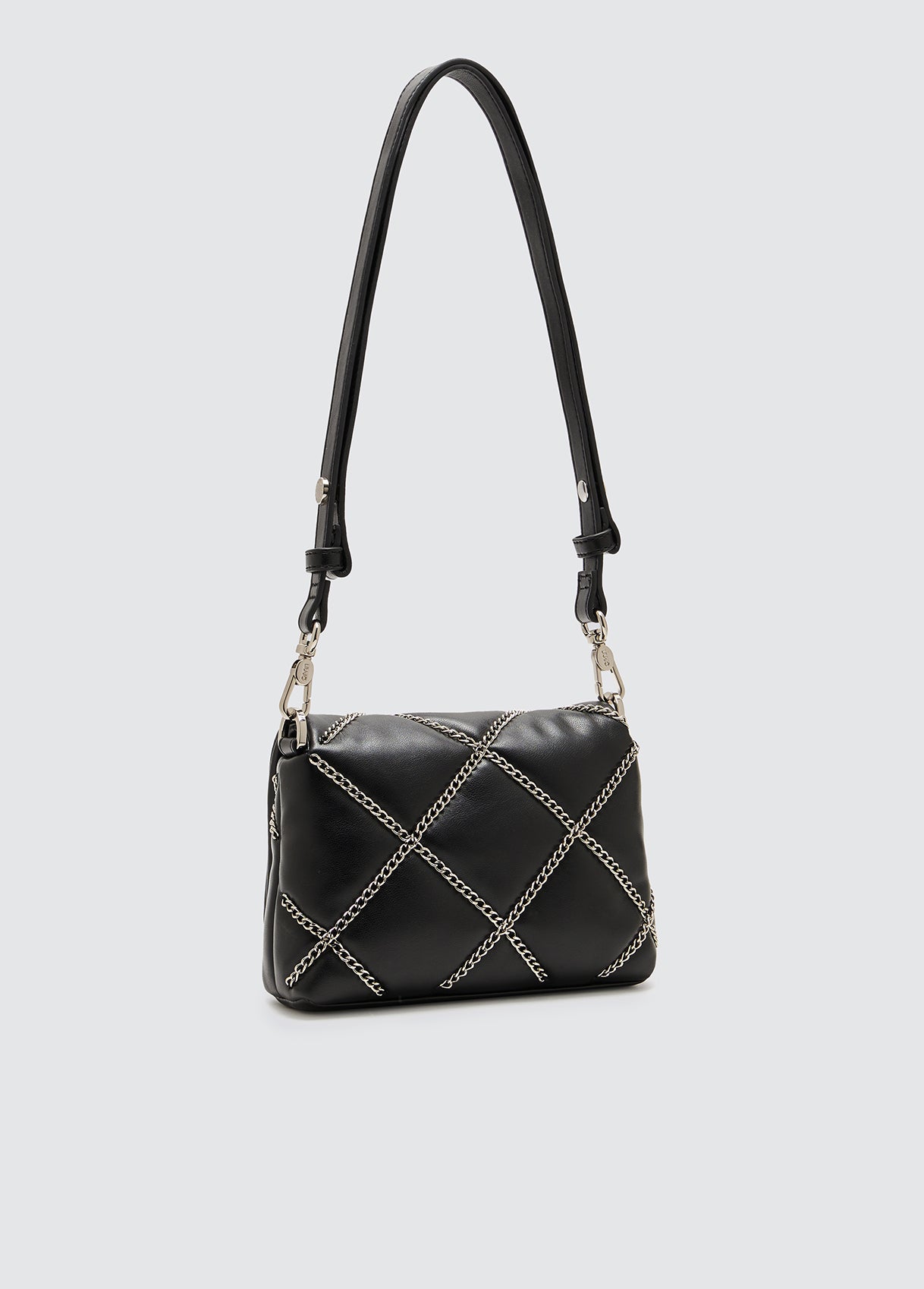 AA5269E000622222T.U.-black