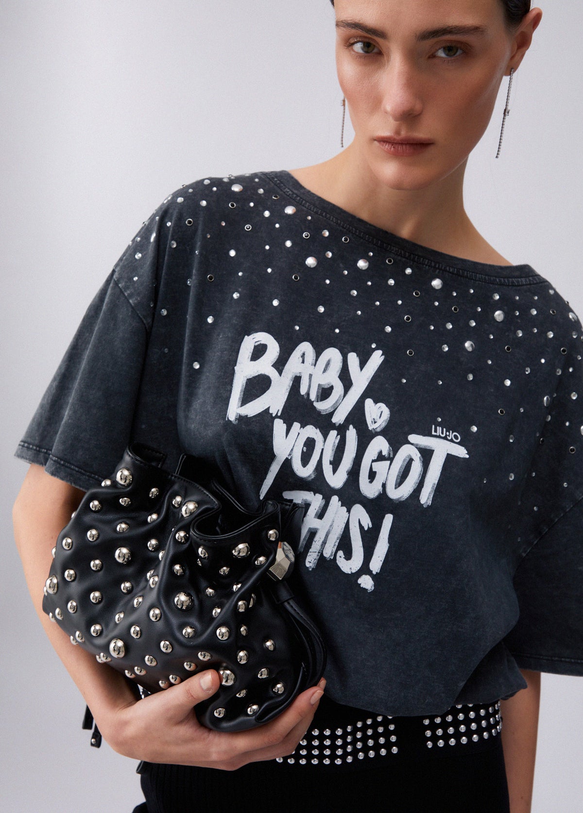 AA6099ES03222222T.U.-black