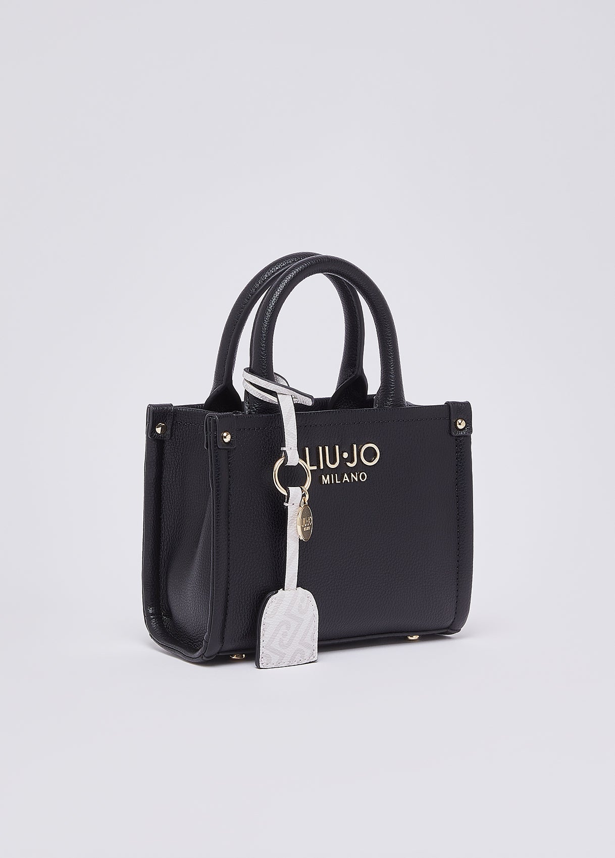 AA6102E101222222T.U.-black