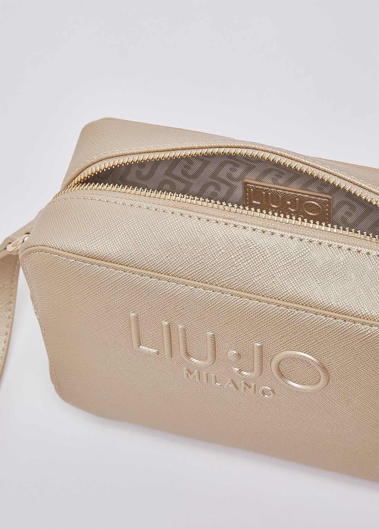 AA6153ES02990048T.U.-light gold