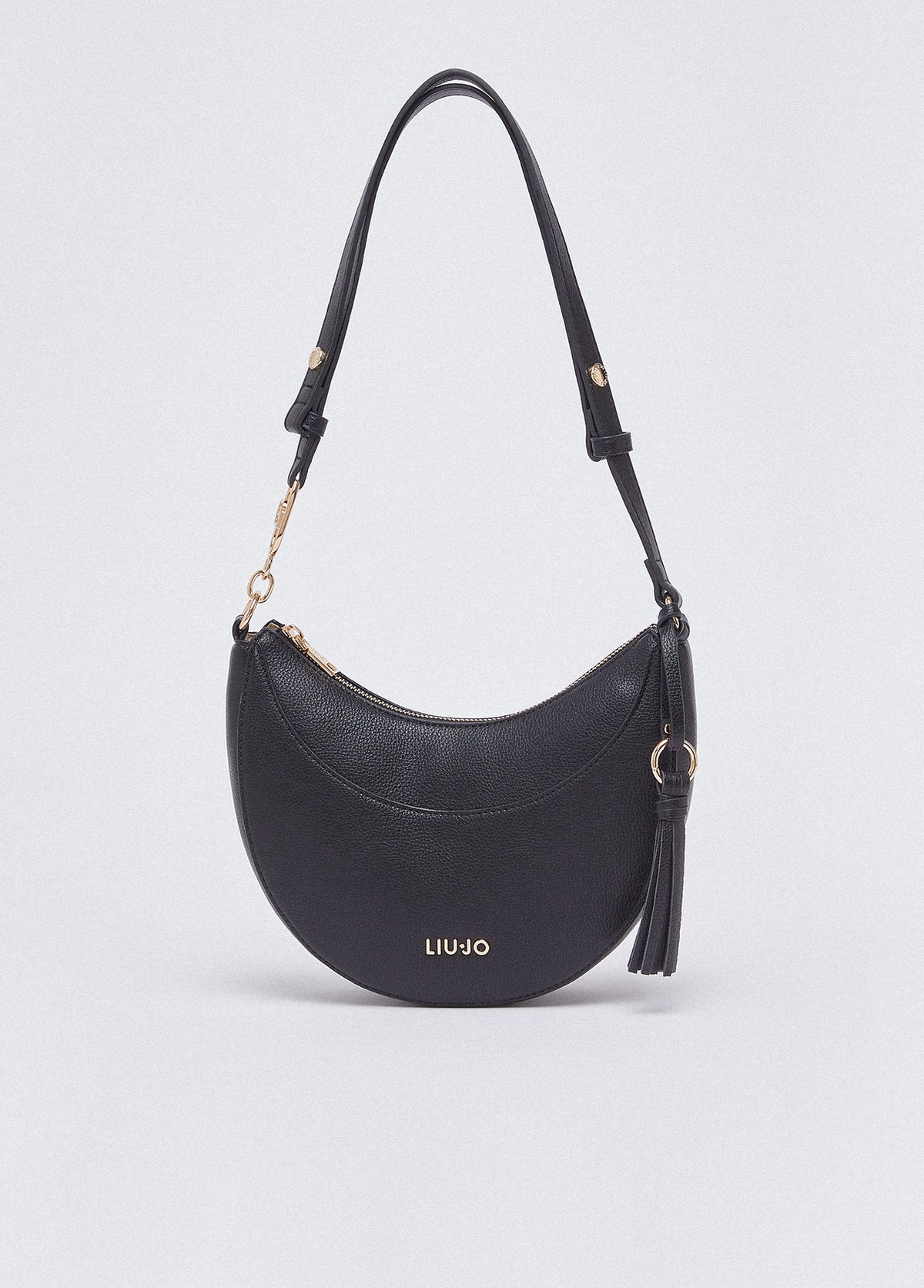AA6186E101222222T.U.-black