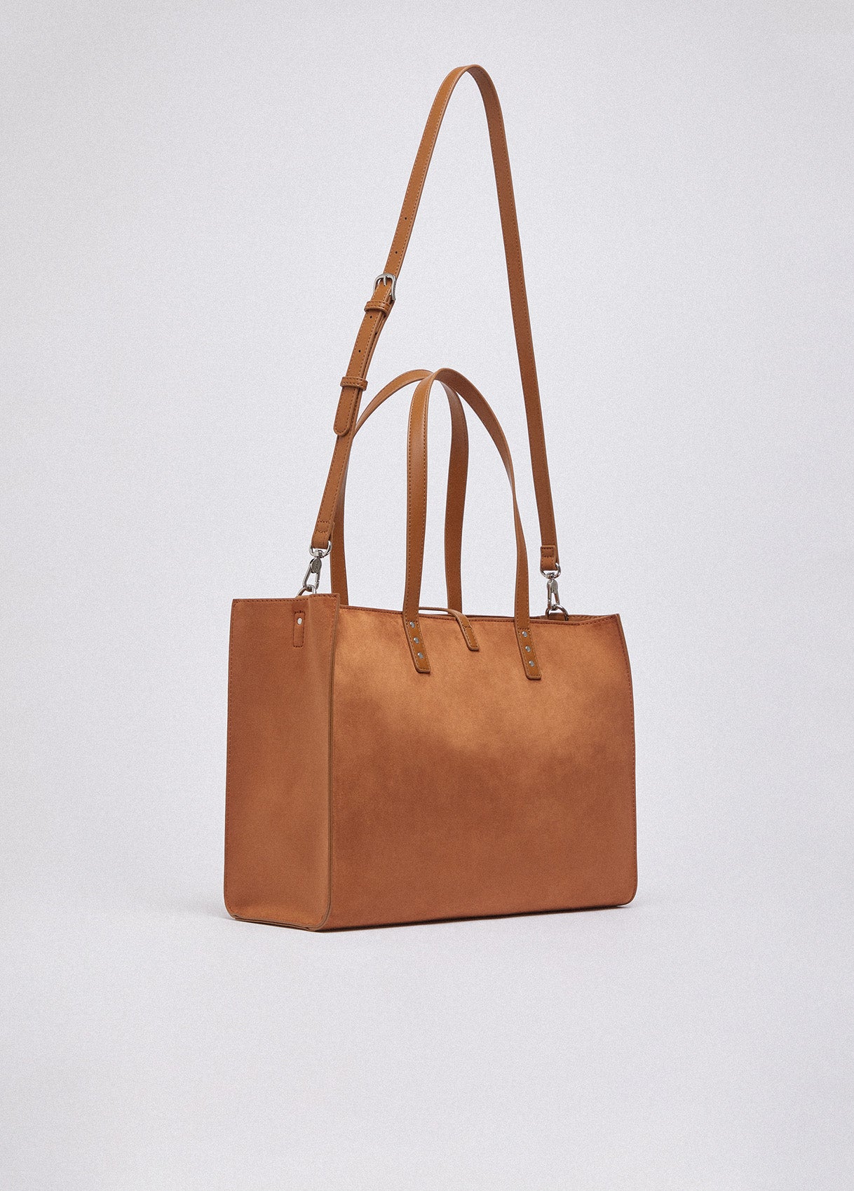 AA6223T426AX0742T.U.-brown