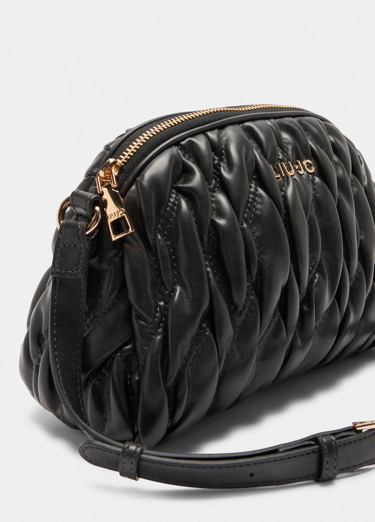 AF5018E045722222T.U.-black