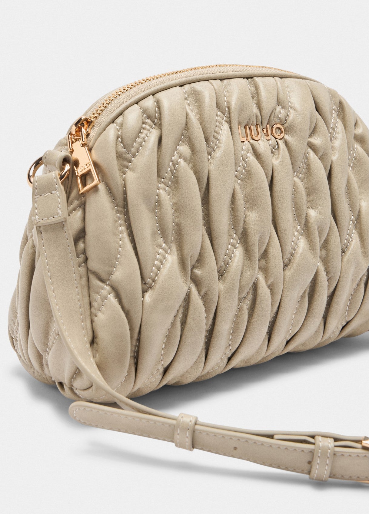 AF5018E045730002T.U.-off white