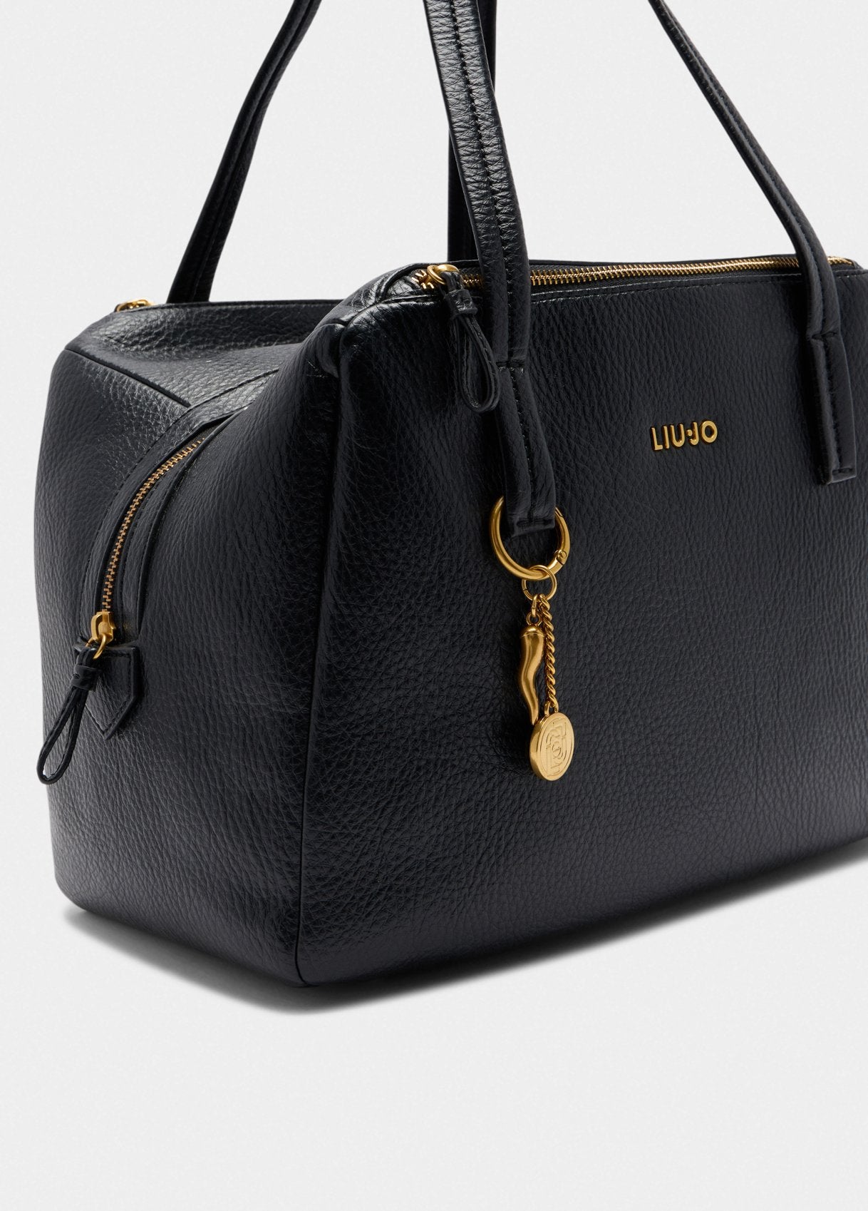 AF5020E002722222T.U.-black
