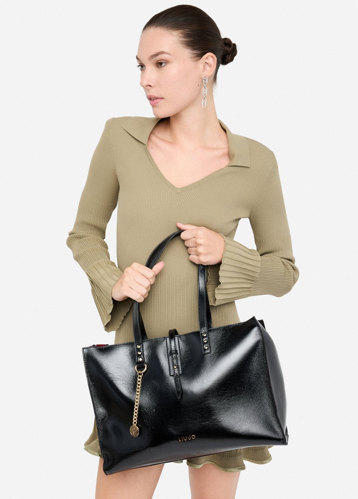 AF5024E045222222T.U.-black