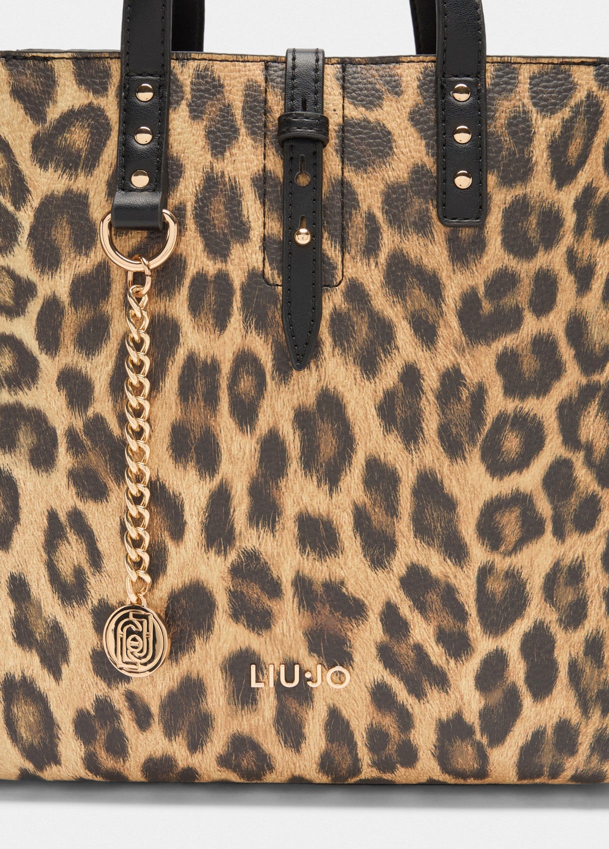 AF5026E001600047T.U.-animal print