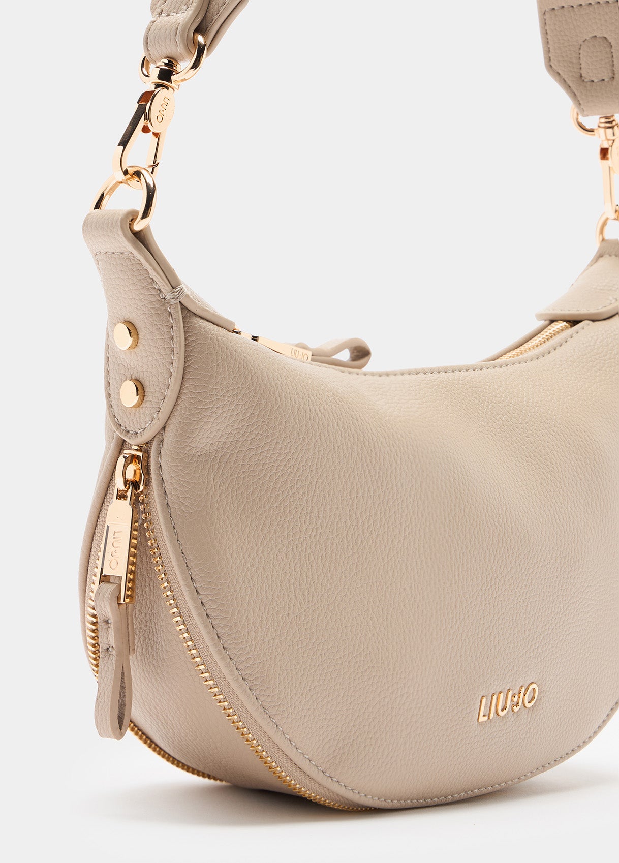 AF5043E005851308T.U.-light beige
