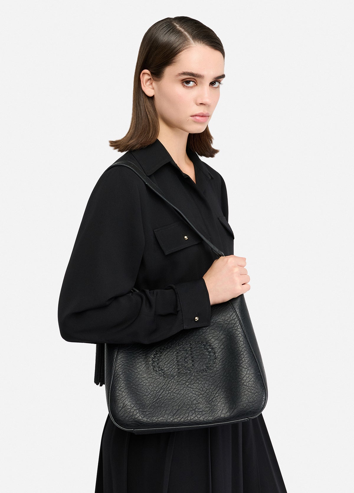 AF5119E016122222T.U.-black