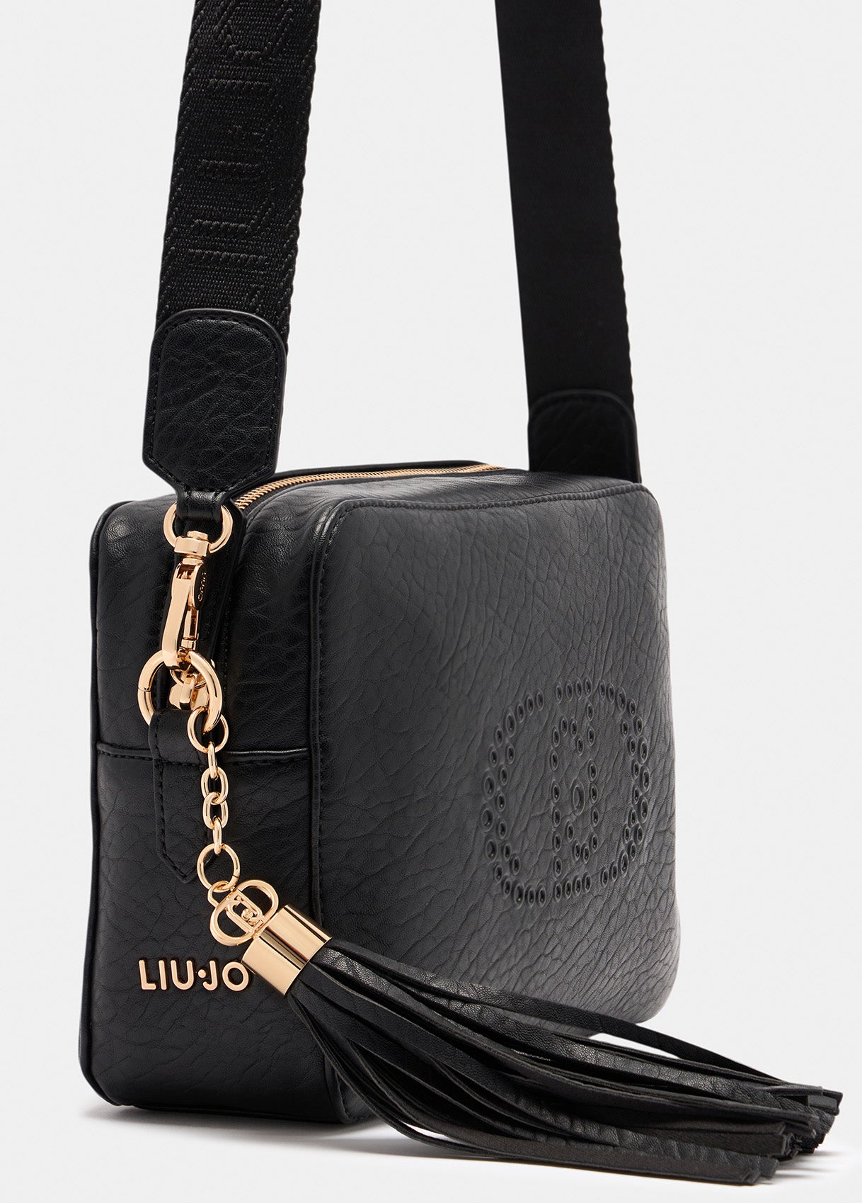 AF5124E016122222T.U.-black