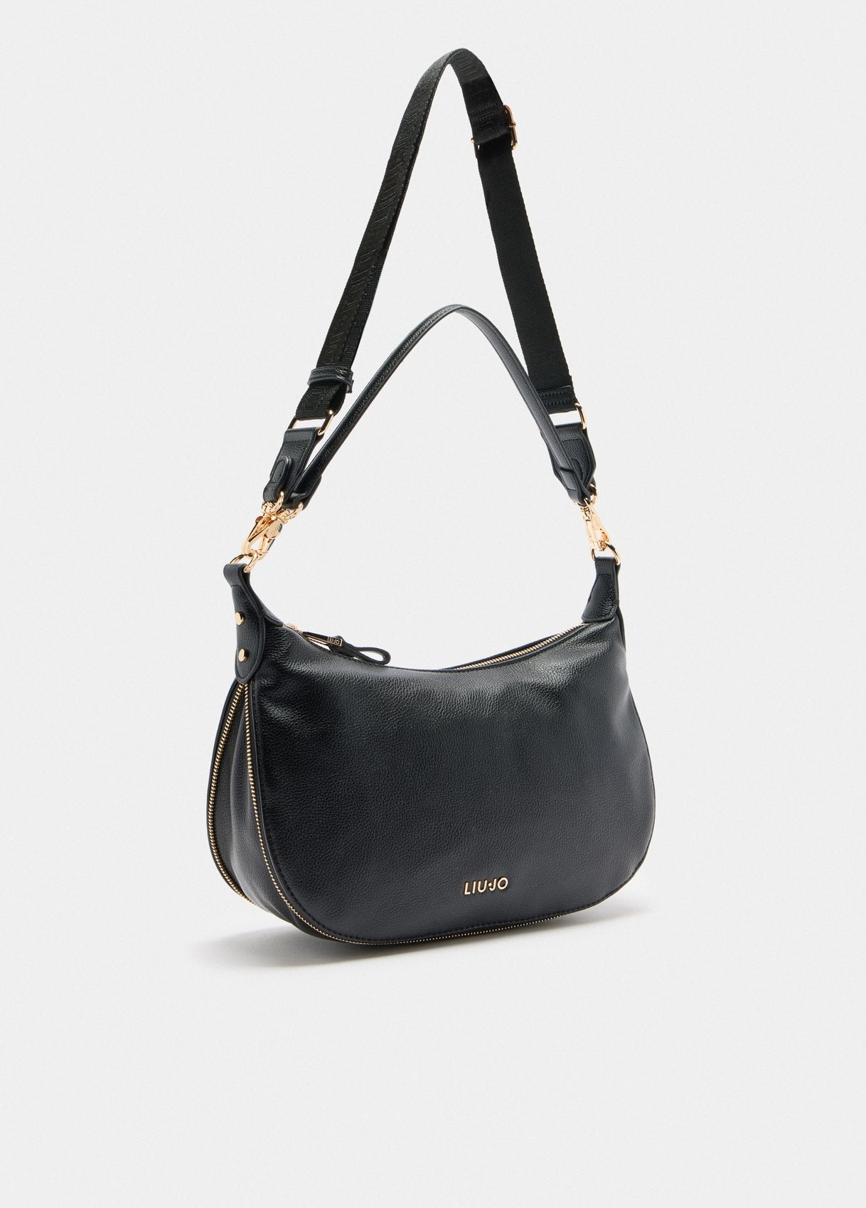 AF5133E005822222T.U.-black