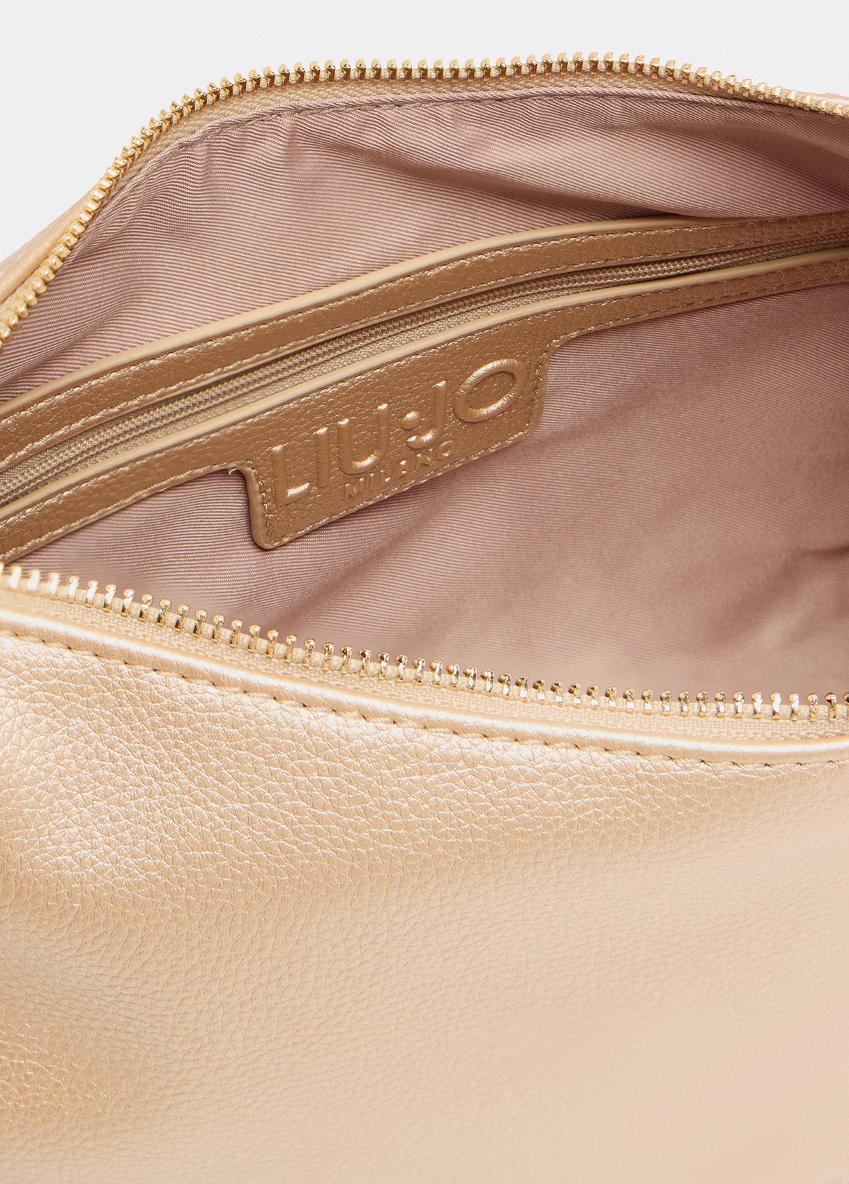 AF5133E005890048T.U.-light gold colour