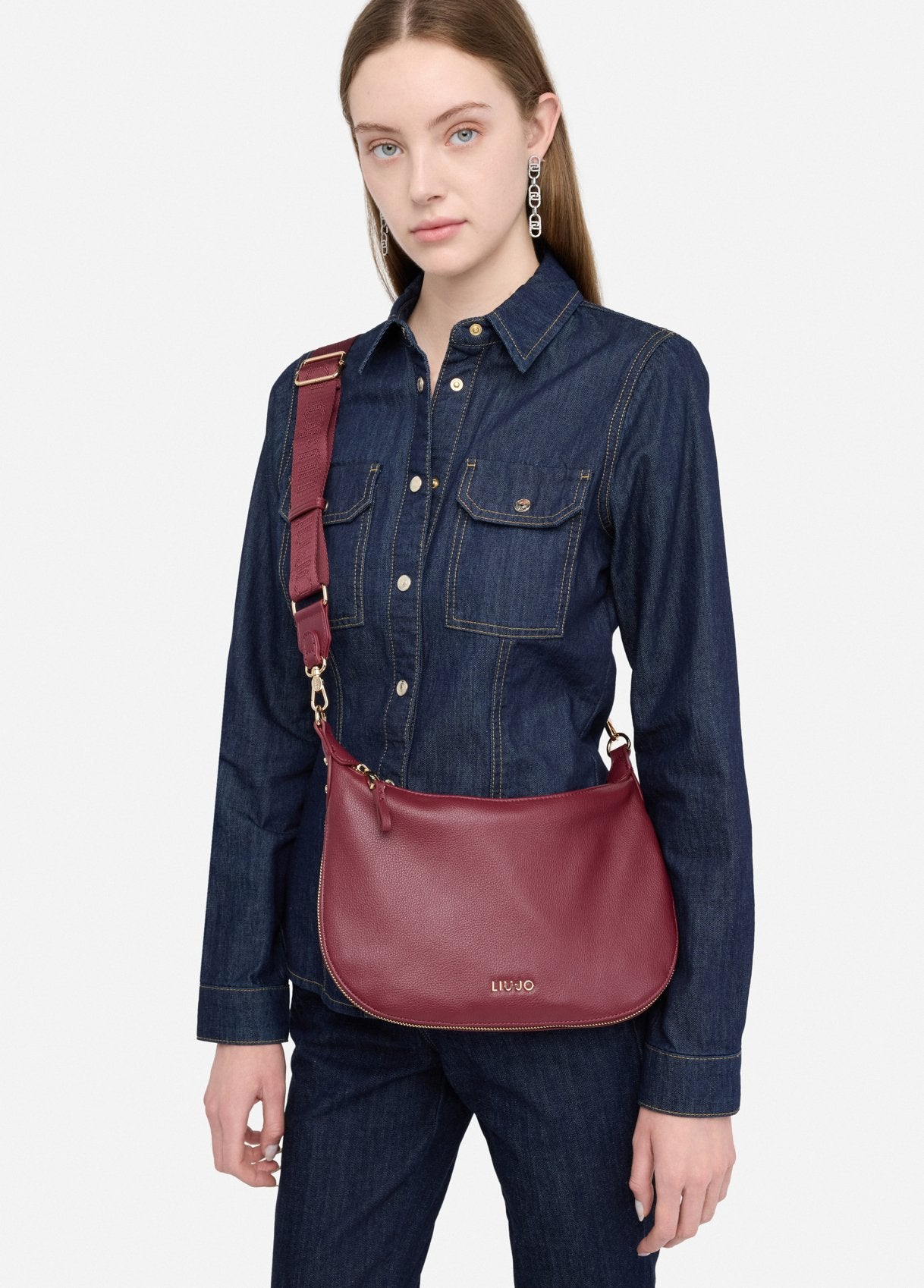 AF5133E005891726T.U.-red