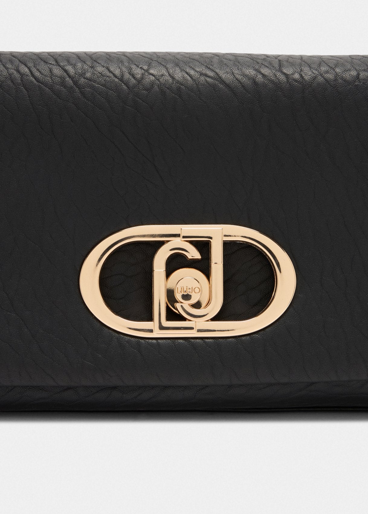 AF5138E016122222T.U.-black