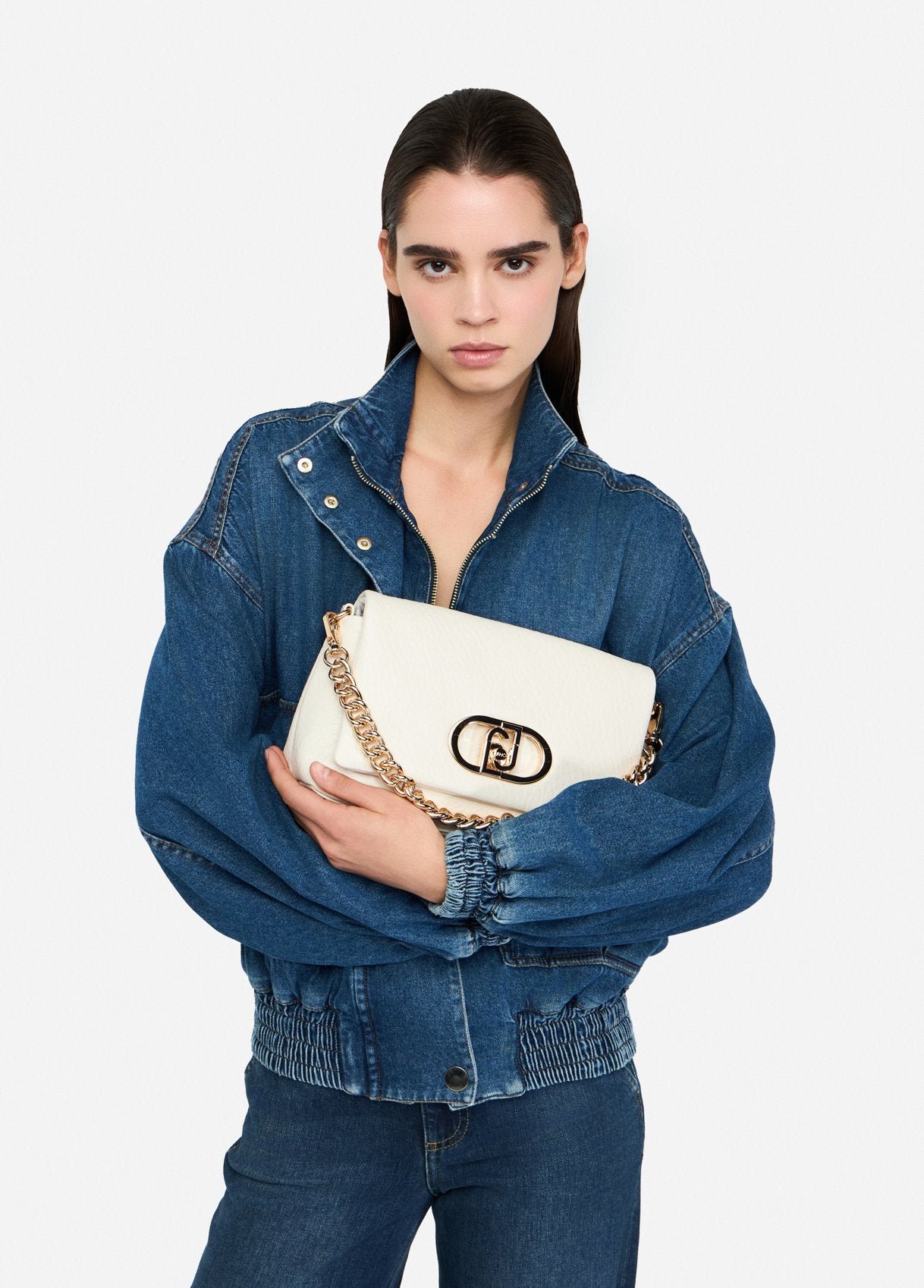 AF5138E016130002T.U.-off white