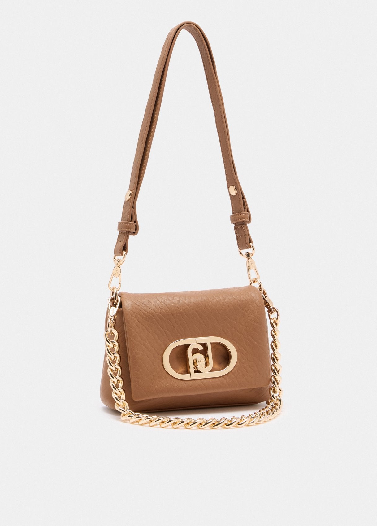 AF5269E016181140T.U.-caramel