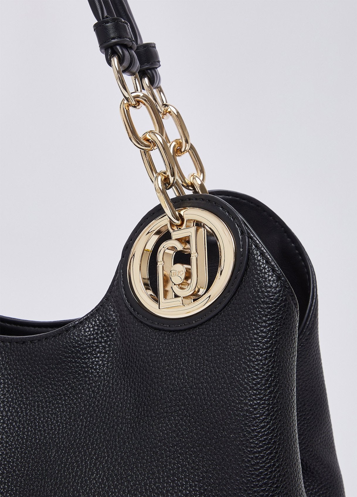 AF6024ES039B1848T.U.-black/gold
