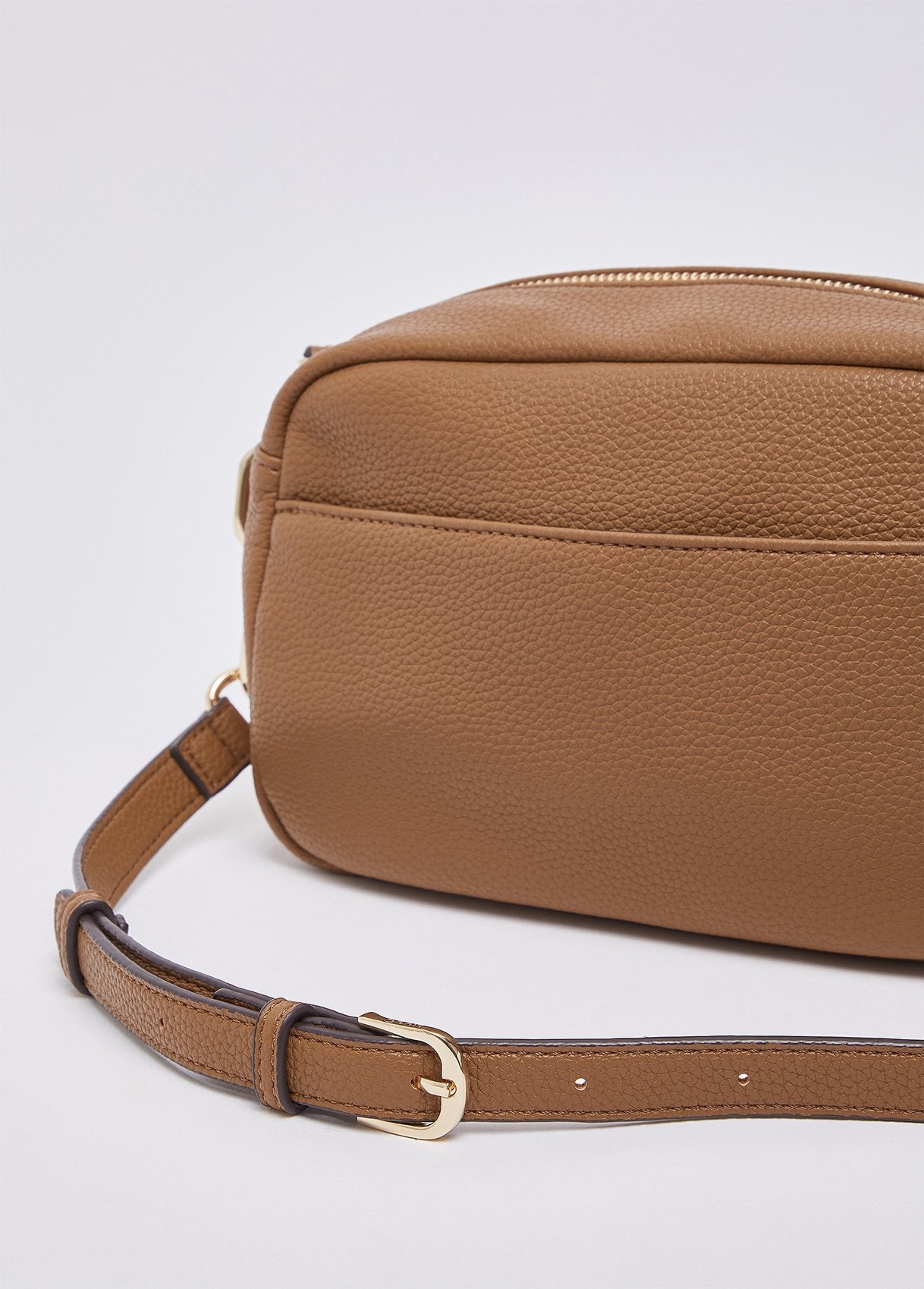 AF6040ES03981140T.U.-light brown