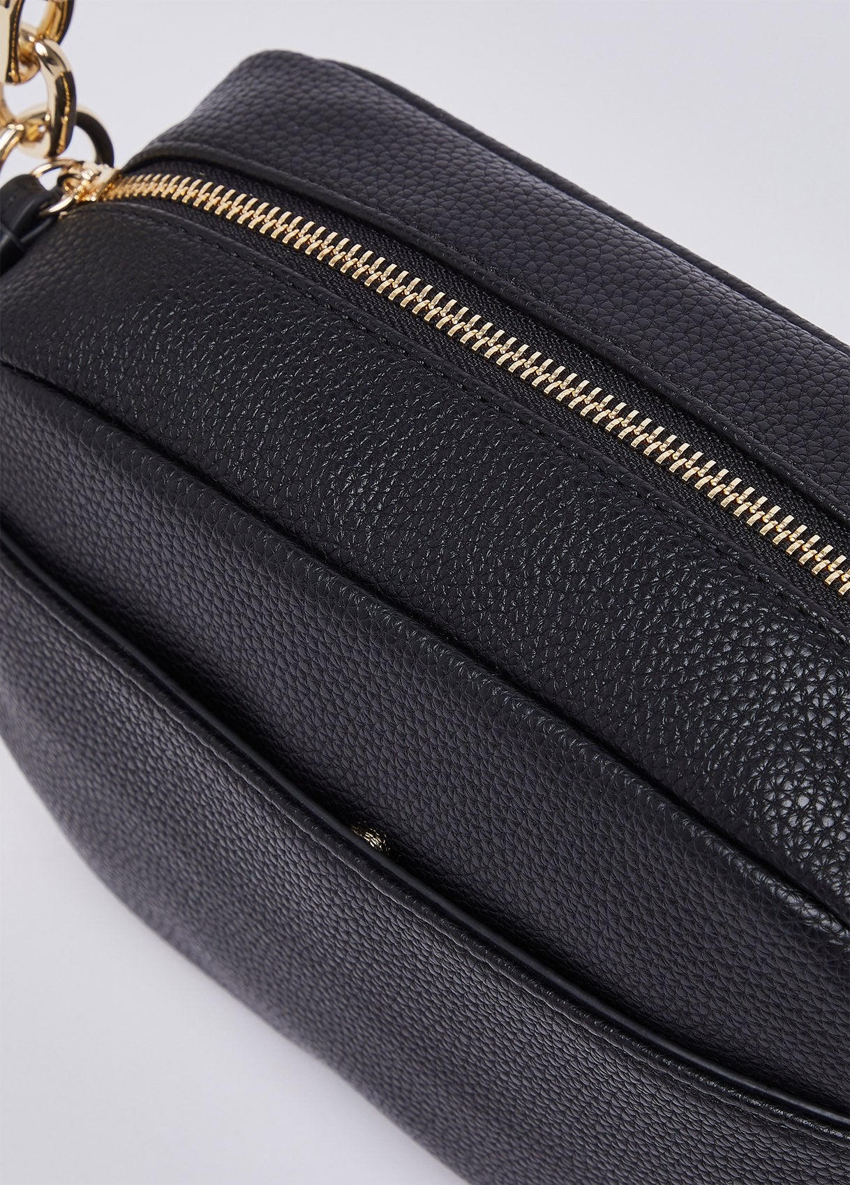 AF6040ES039B1848T.U.-black/gold