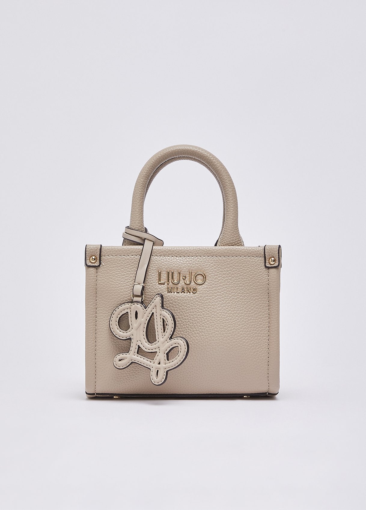 AF6102ES03951308T.U.-white