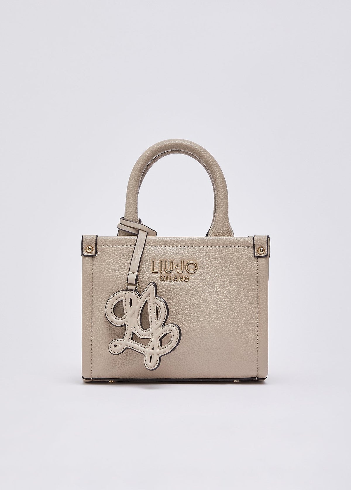 AF6102ES03951308T.U.-white