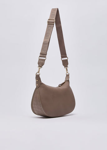 AF6133E114271409T.U.-mocha