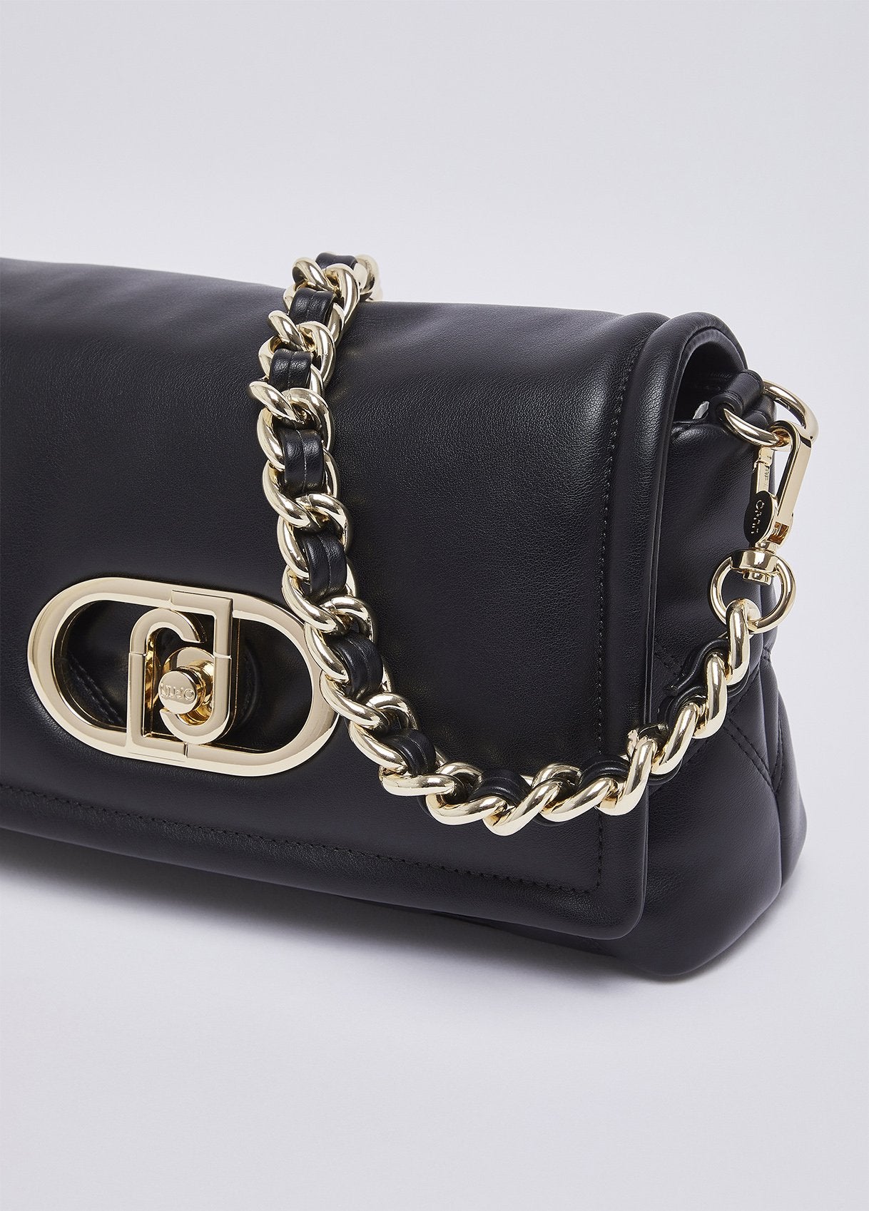 AF6148E116622222T.U.-black