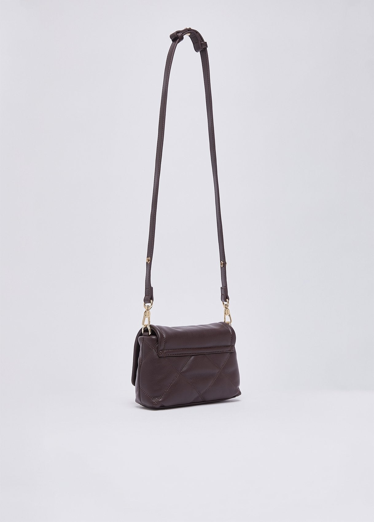 AF6269E116691718T.U.-aubergine