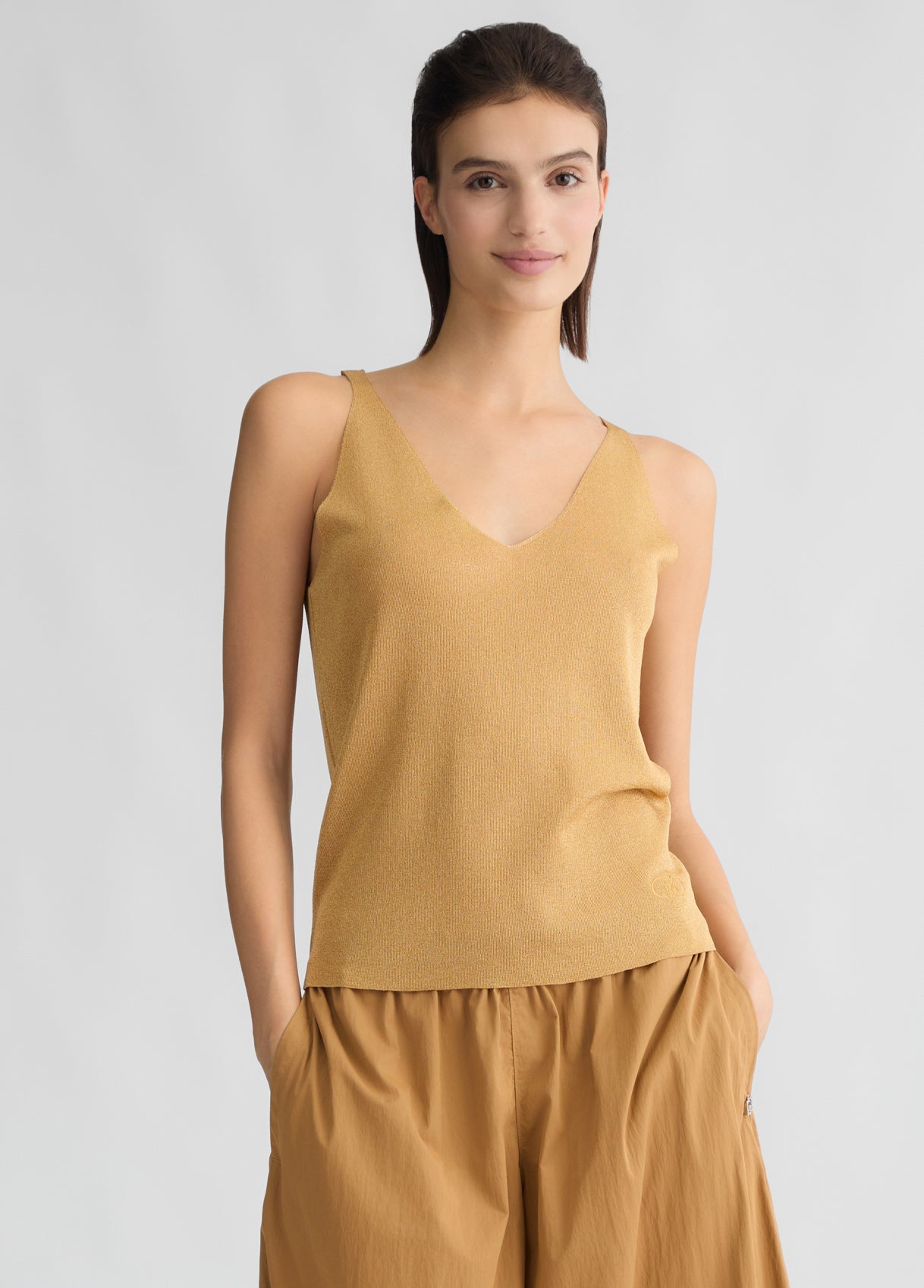 CA5225MA78PA3903XS-gold-colour